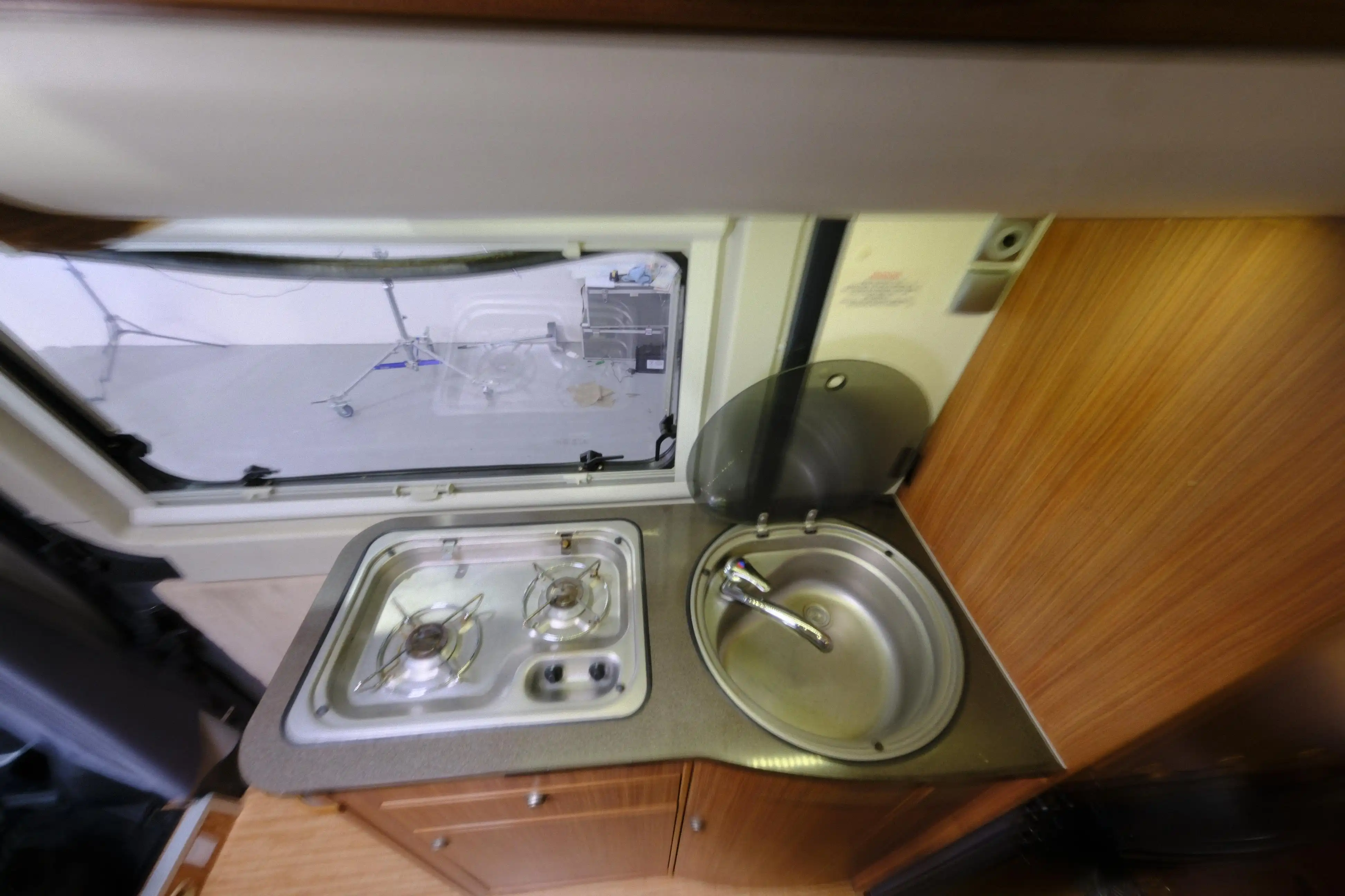 ADRIA Twin 600 SP